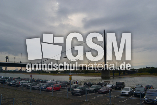 Oberkasseler Brücke_1.jpg